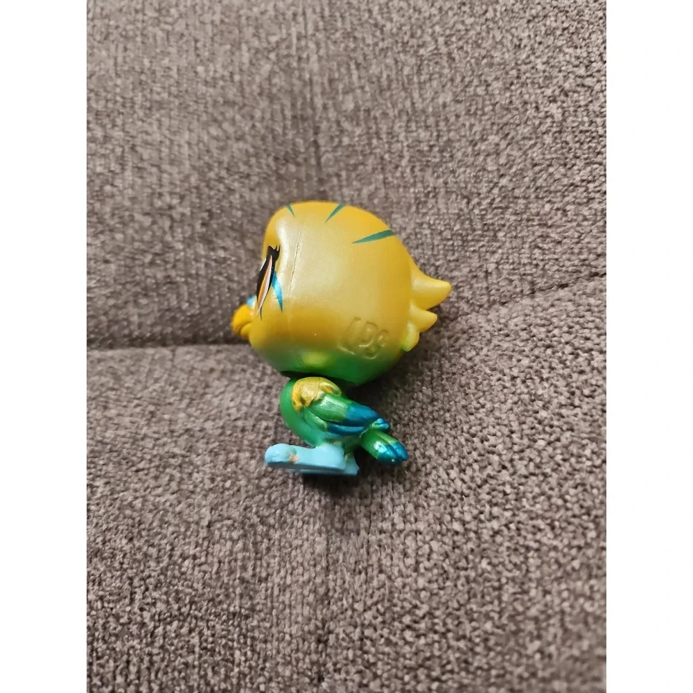 Littlest Pet Shop LPS # 2-64 Edie Von Keet Bird -1-